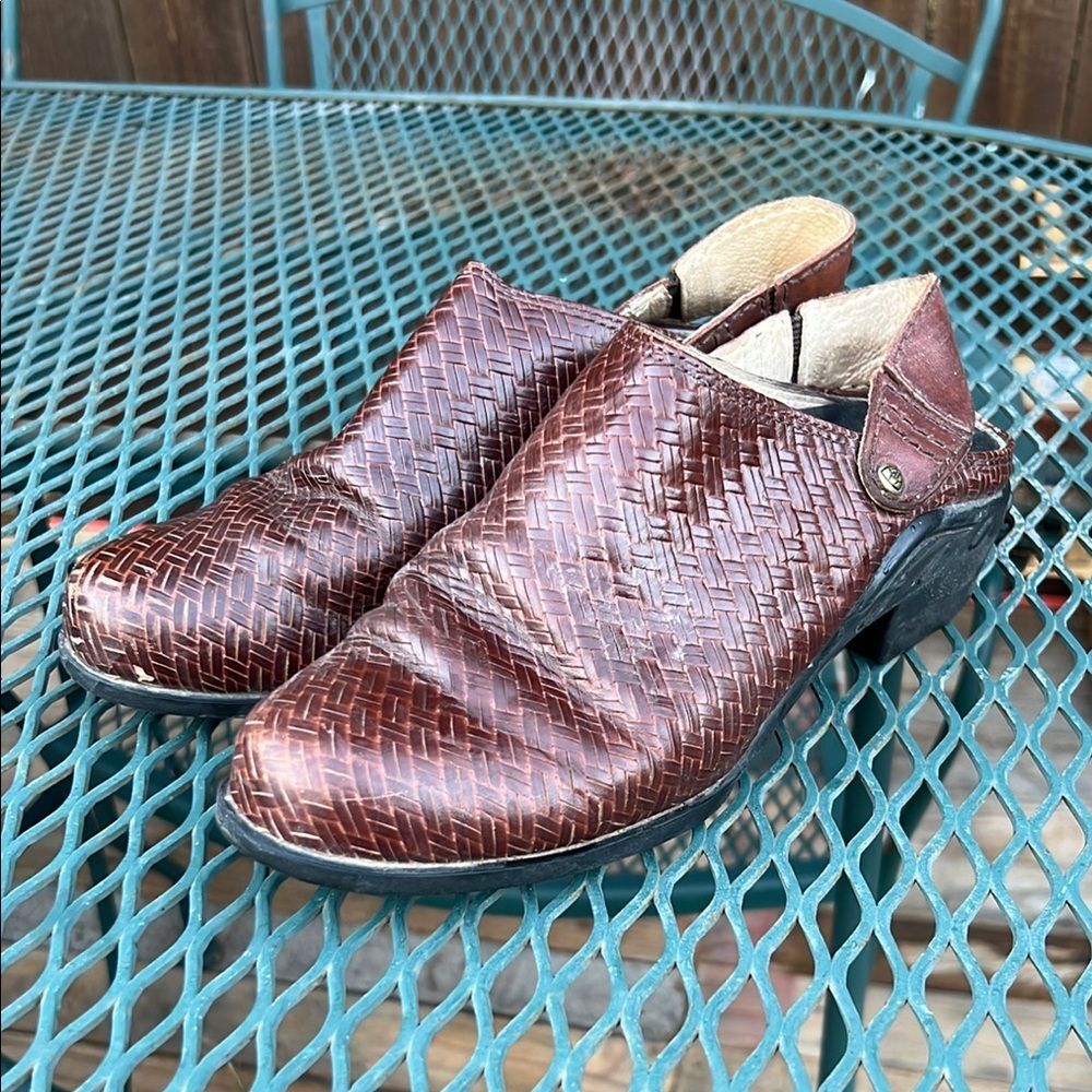 Ariat Womens Mules Size 6 Brown Leather Basket Weave Western Clog Slingback Shoe